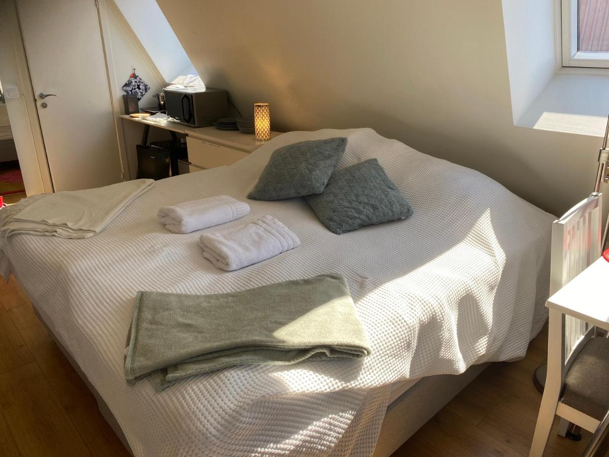 Hotel In Svalsaeter, Kallfors, Jaerna, Stockholm, 5 Min To Golf & 15 Min To Ytterjaerna Concerts Exterior foto