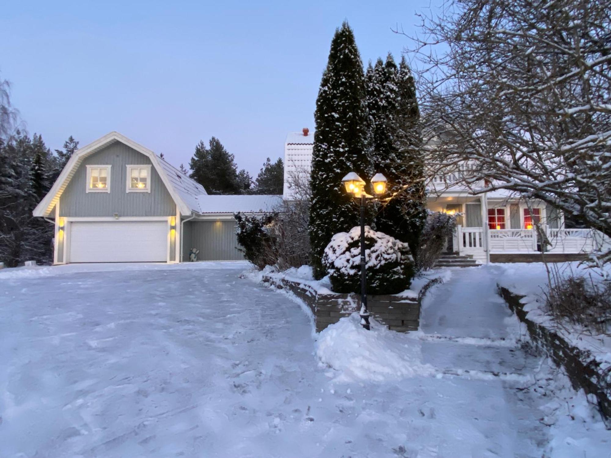 Hotel In Svalsaeter, Kallfors, Jaerna, Stockholm, 5 Min To Golf & 15 Min To Ytterjaerna Concerts Exterior foto